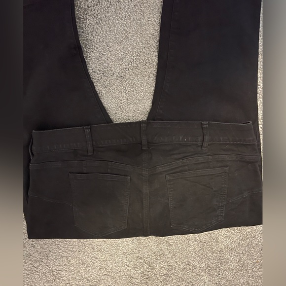 Bombshell skinny cropped by Torrid - Picture 3 of 3